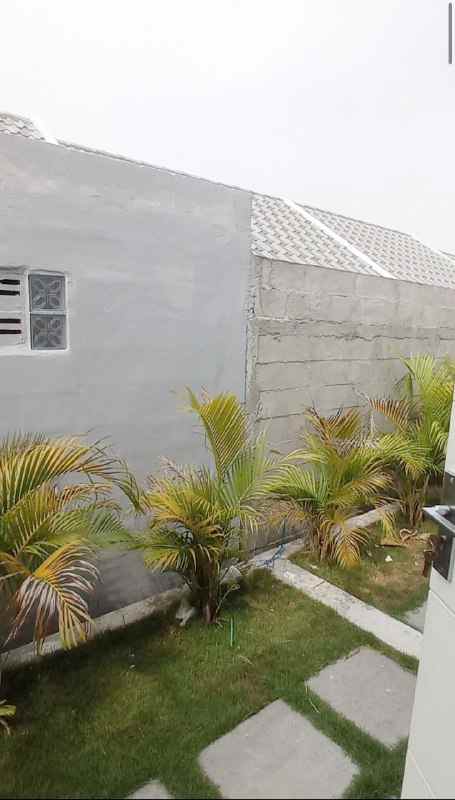 dijual rumah royal emran