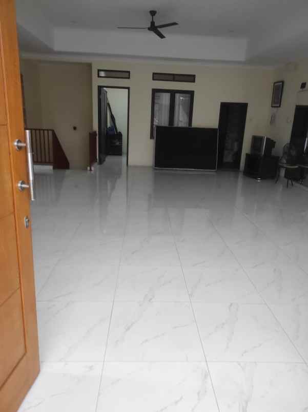 dijual rumah rumah di kavling dki duren