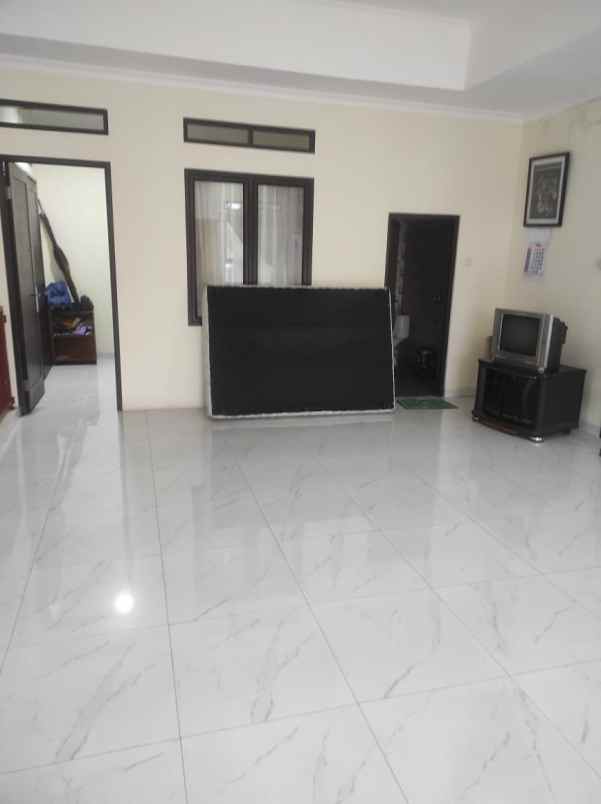 dijual rumah rumah di kavling dki duren