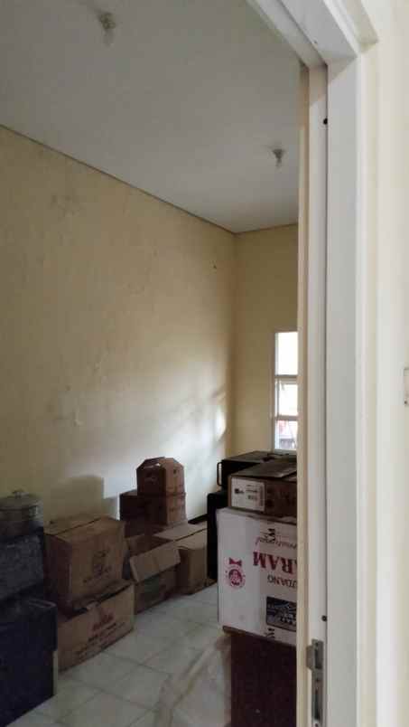 dijual rumah rungkut asri timur
