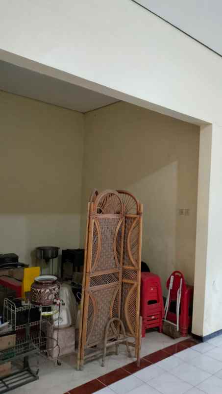 dijual rumah rungkut asri timur