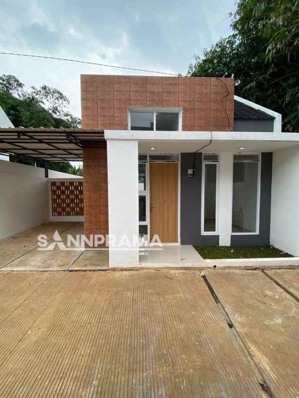 dijual rumah sasak panjang