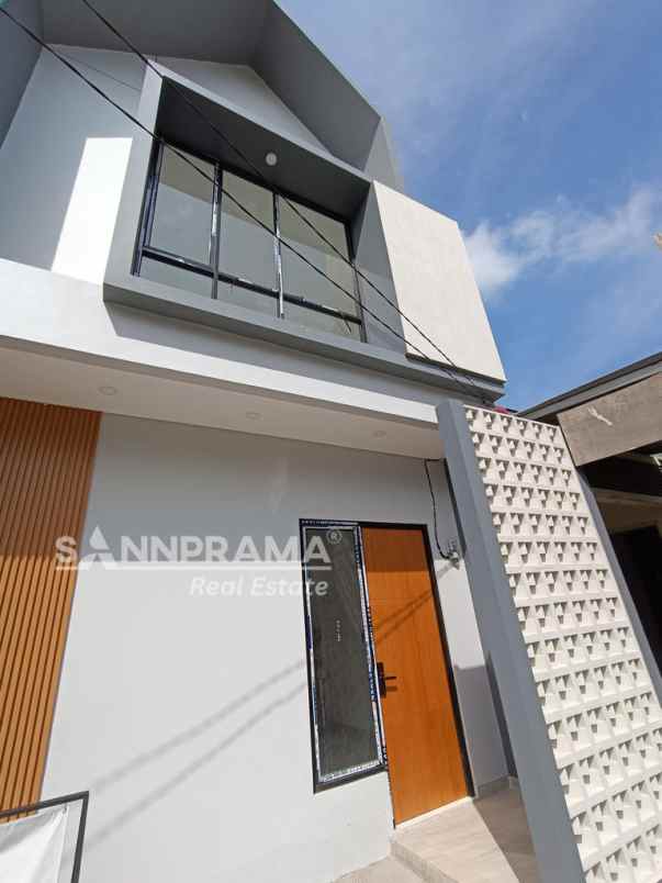 dijual rumah sawangan baru