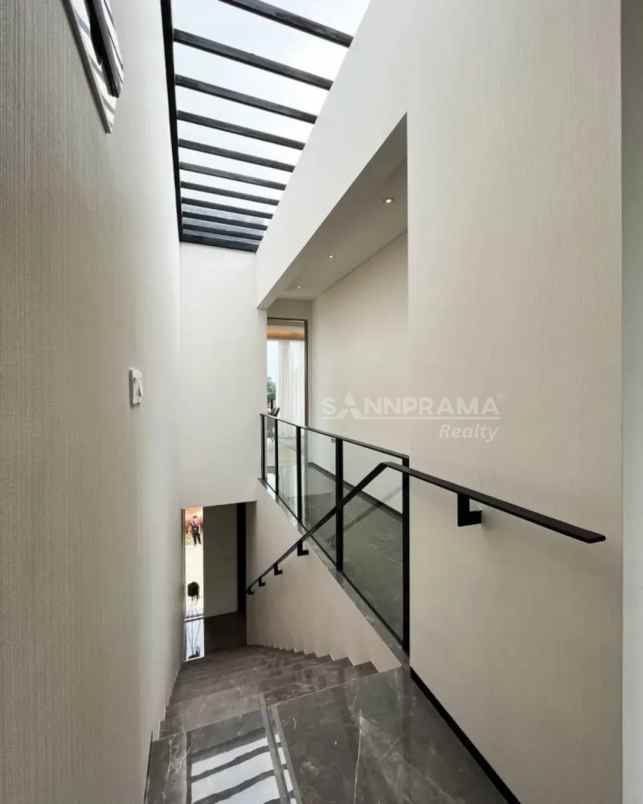 dijual rumah sawangan depok