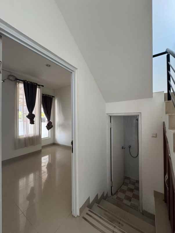 dijual rumah serpong garden 2 cisauk tangerang