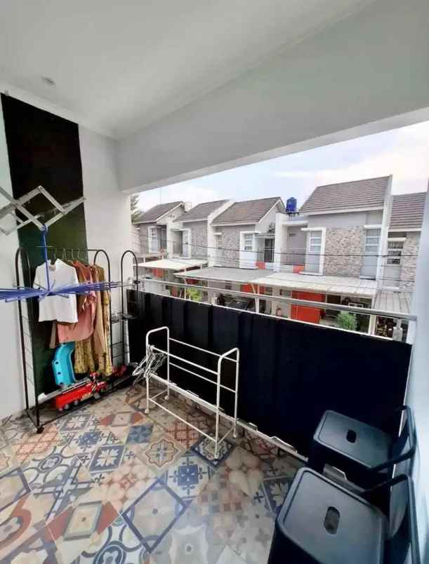 dijual rumah seruni hill