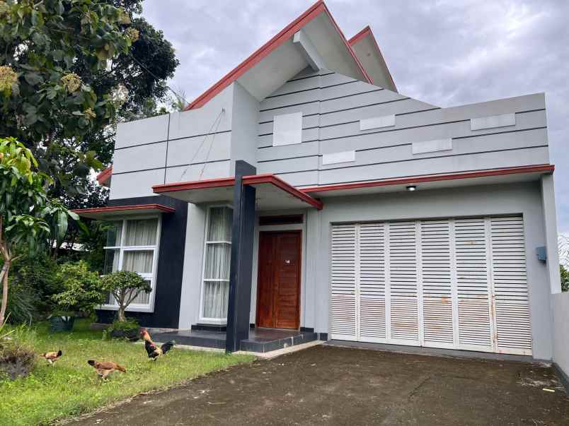 dijual rumah siap huni 1300m mojogedang karanganyar