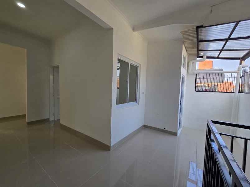 dijual rumah siap huni di legenda wisata