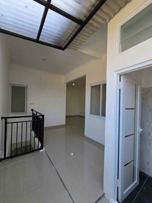 dijual rumah siap huni di legenda wisata