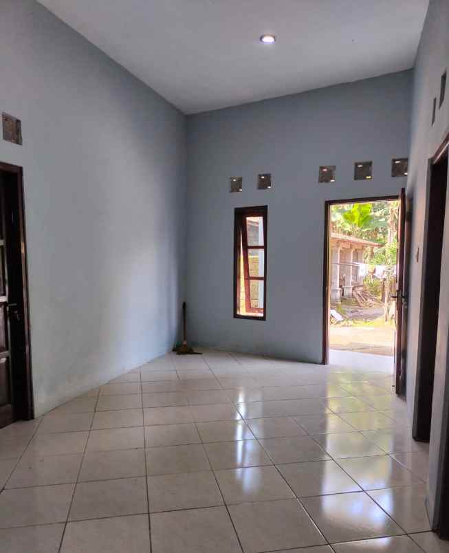 dijual rumah sindumartani