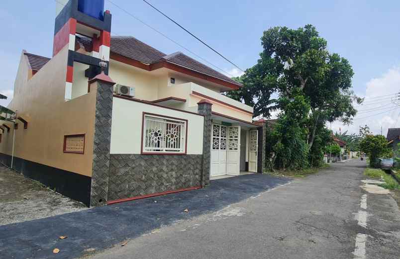 dijual rumah sitimulyo bantul yogyakarta
