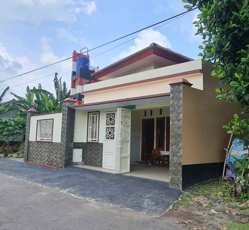 dijual rumah sitimulyo bantul yogyakarta