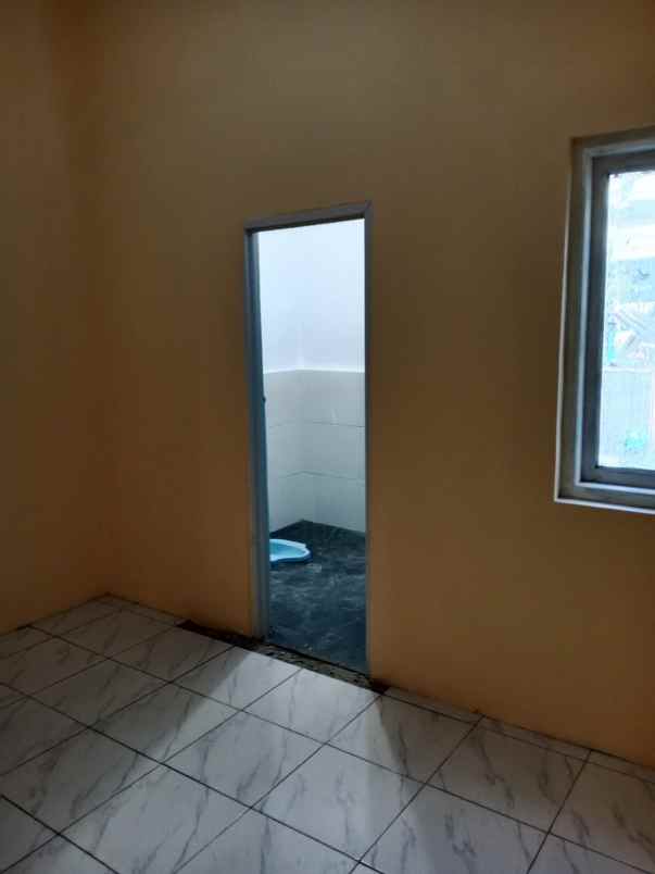 dijual rumah stasiun sudimara