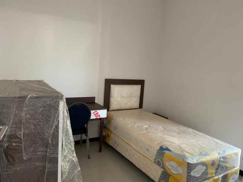 dijual rumah sukolilo dian regency 2