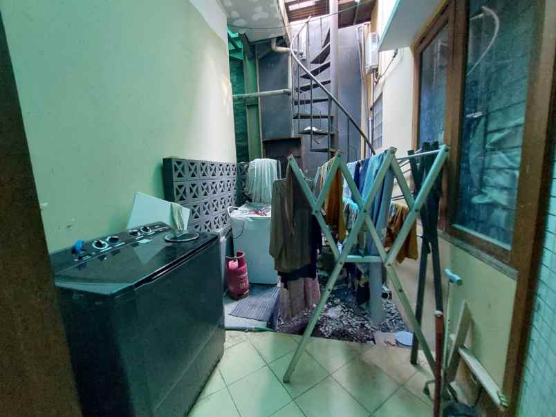 dijual rumah sulaksana