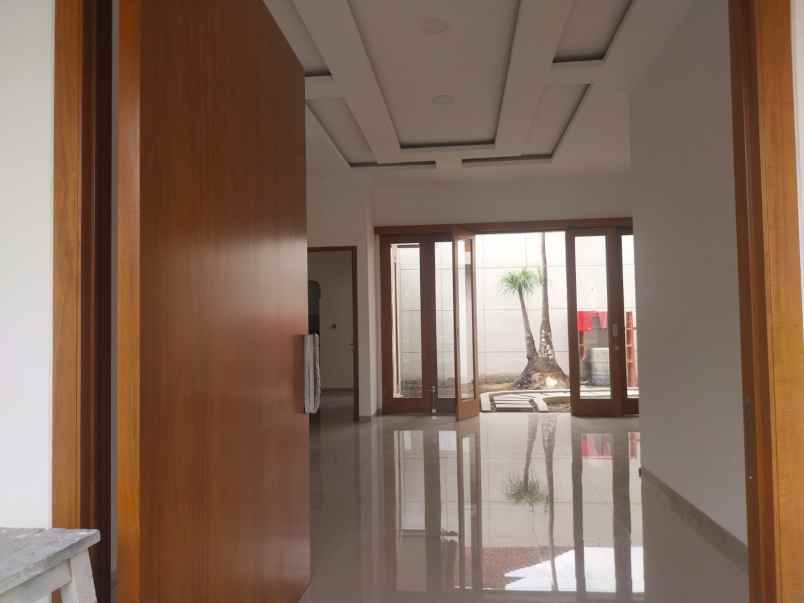 dijual rumah sulfat