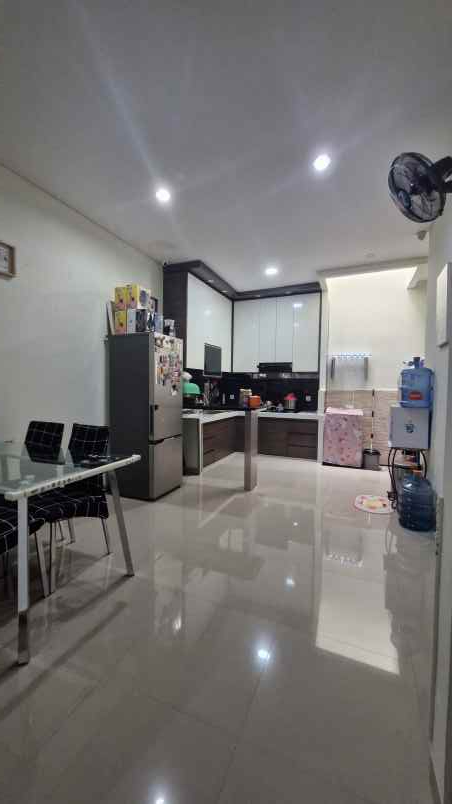 dijual rumah sunter hijau