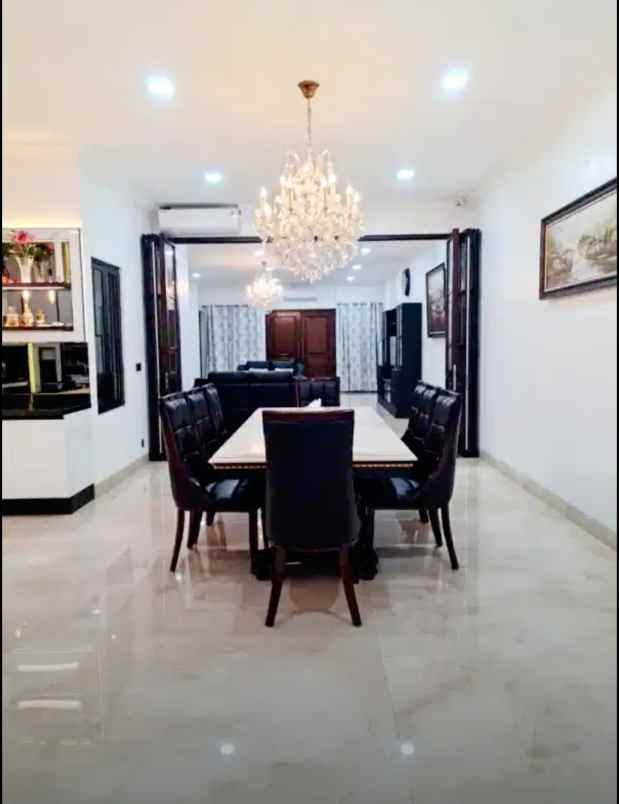dijual rumah sutera alba alam sutera