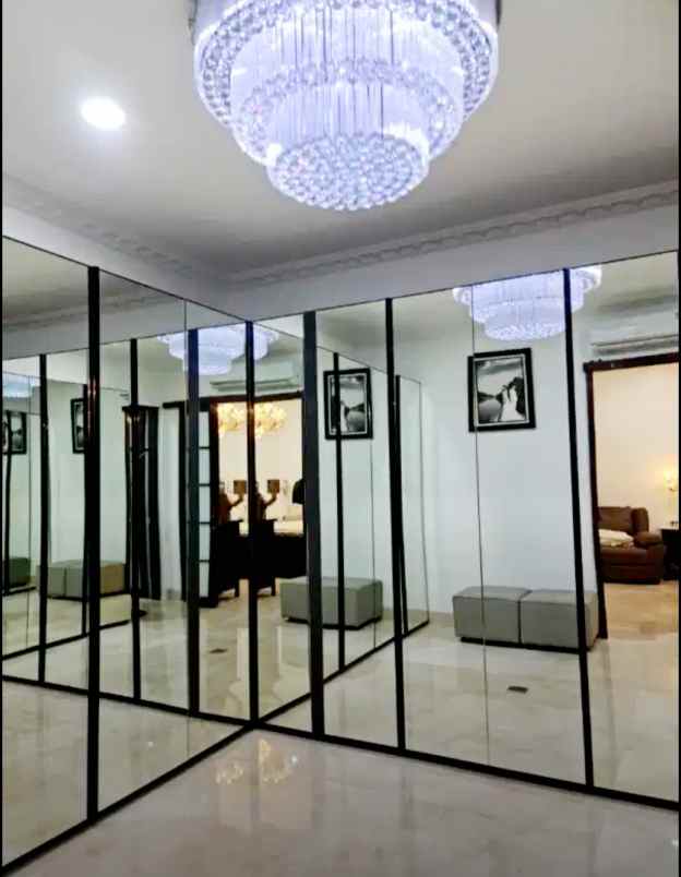 dijual rumah sutera alba alam sutera