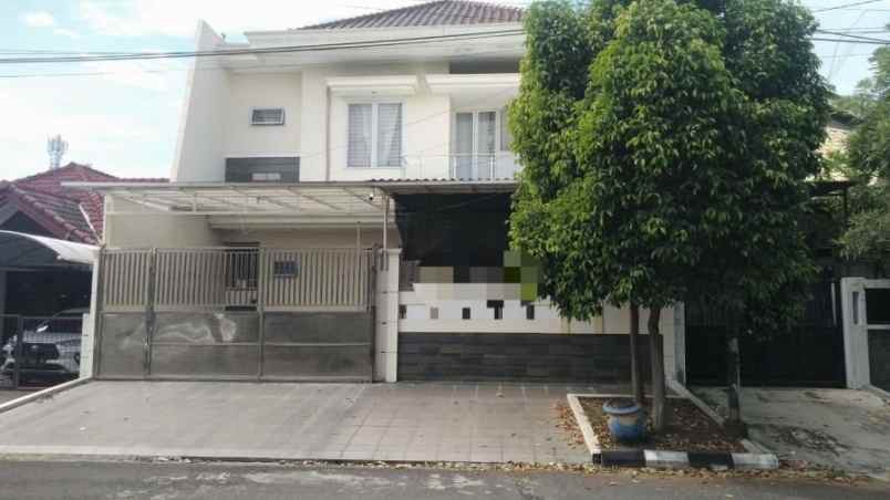 dijual rumah sutorejo prima