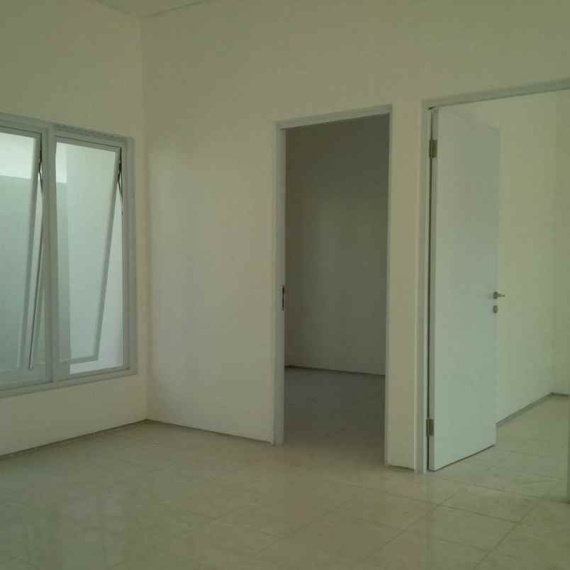 dijual rumah swp residence