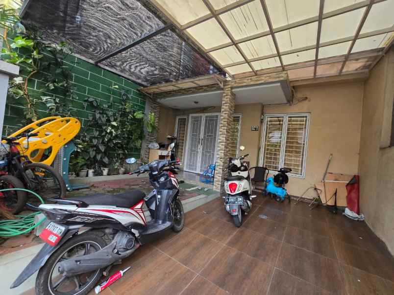 dijual rumah talaga bestari cluster the