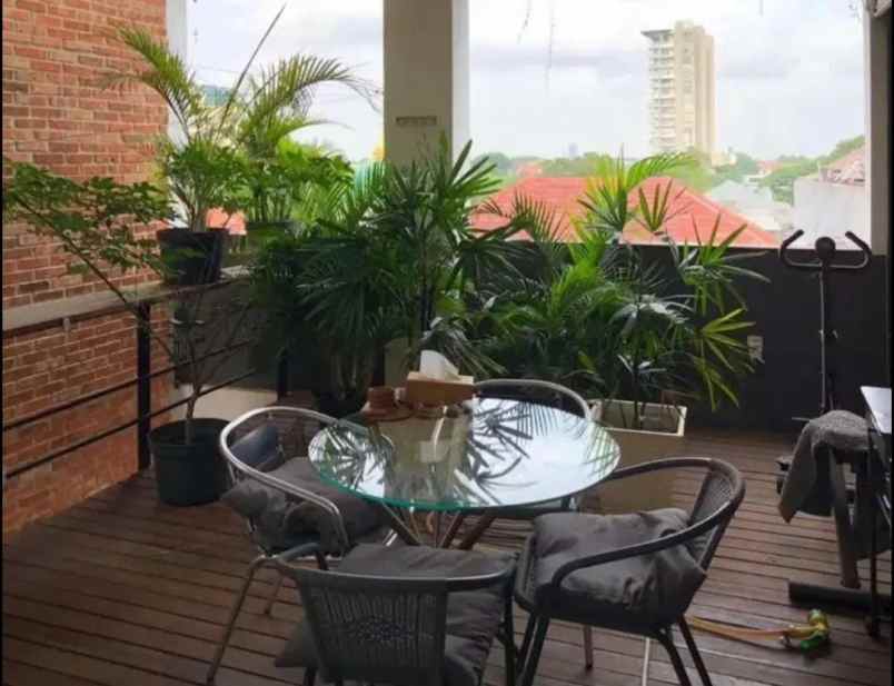 dijual rumah taman bukit kemang