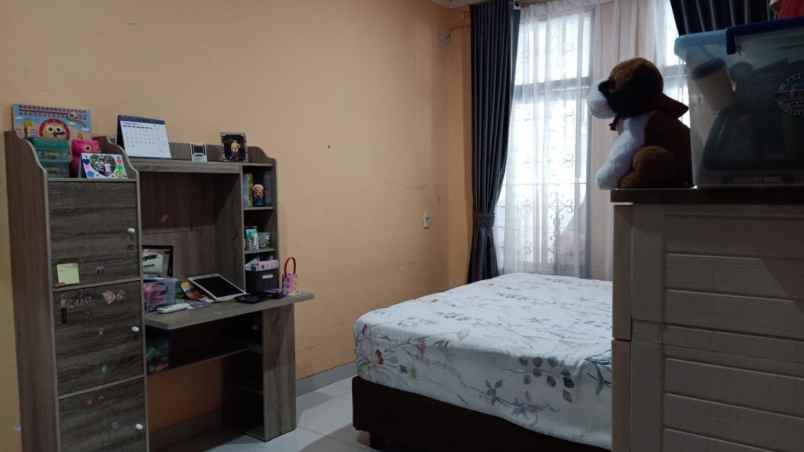 dijual rumah taman modern cakung