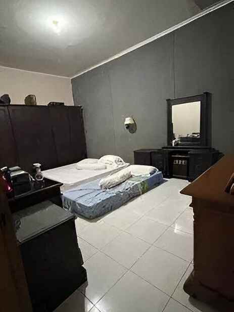dijual rumah taman pondok indah wiyung