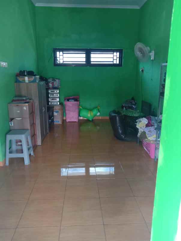 dijual rumah tamansari hills