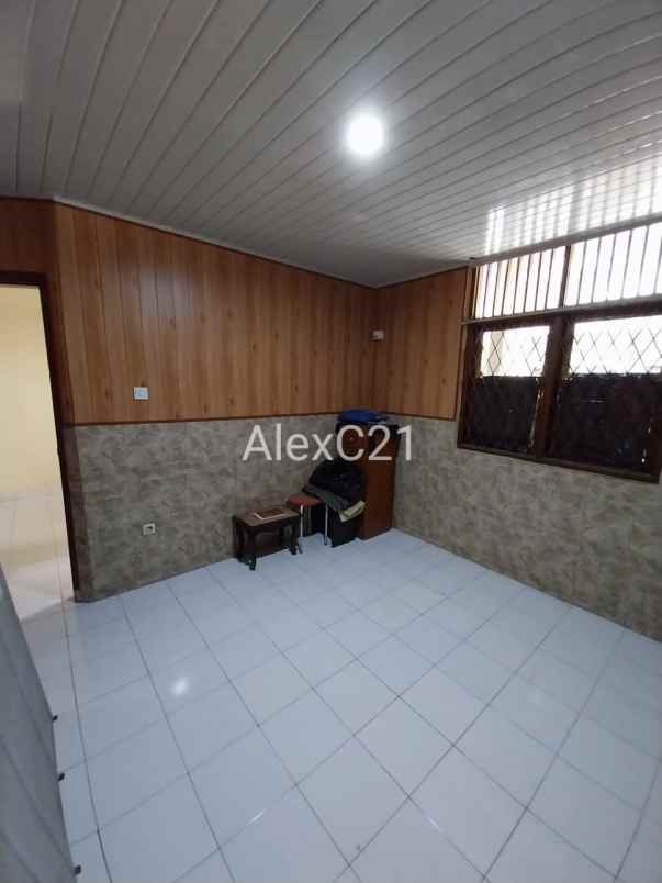 dijual rumah tanah abang