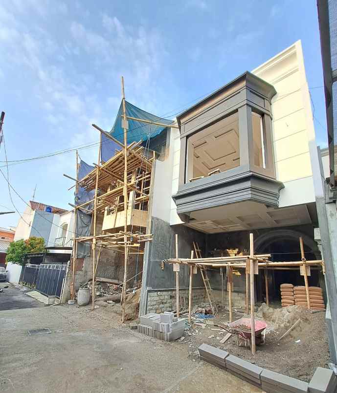 dijual rumah tanah baru beji depok