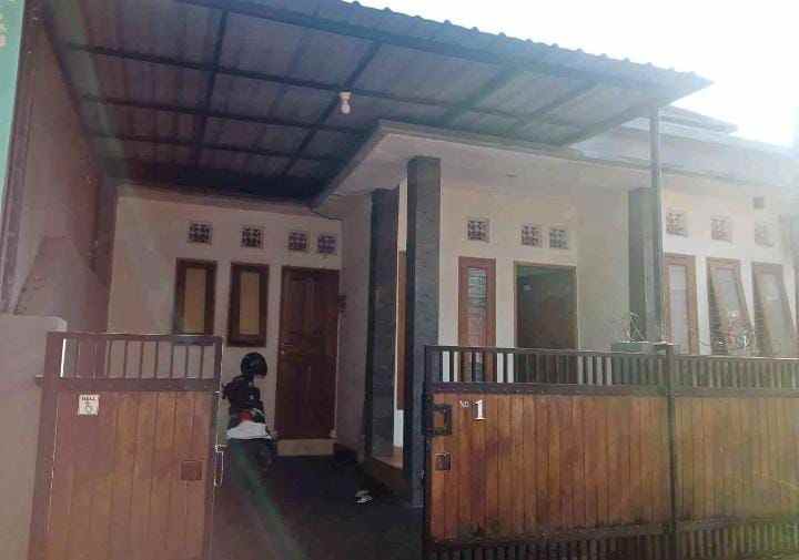 dijual rumah teuku umar