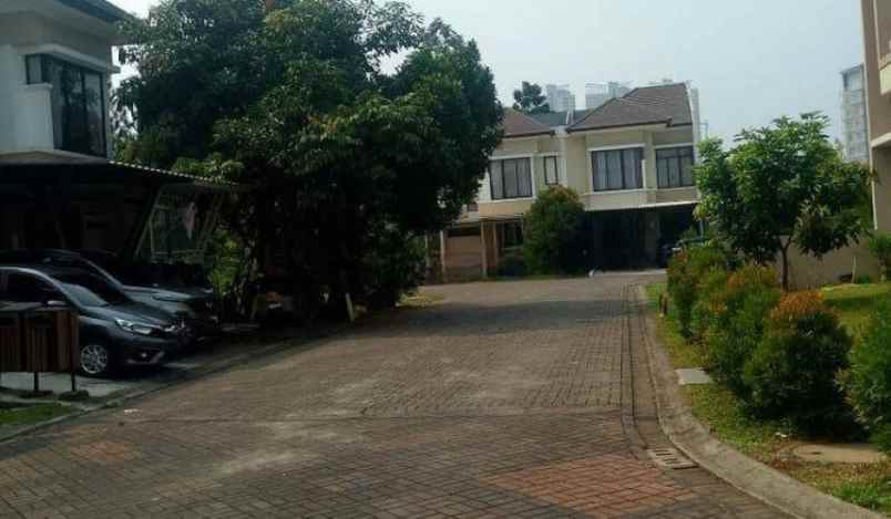 dijual rumah the eminent bsd cluster