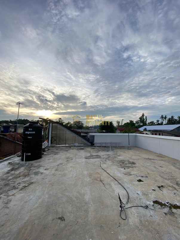 dijual rumah umbulmartani ngemplak