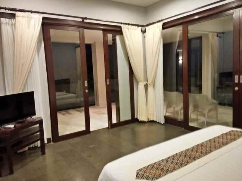 dijual rumah ungasan