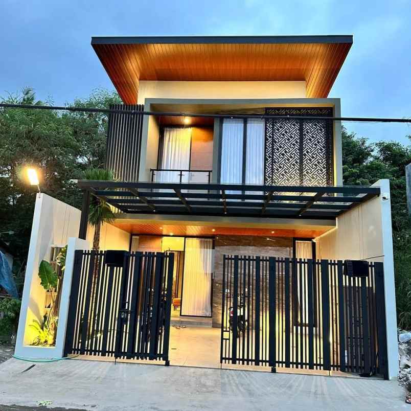 dijual rumah wedomartani dekat sd model