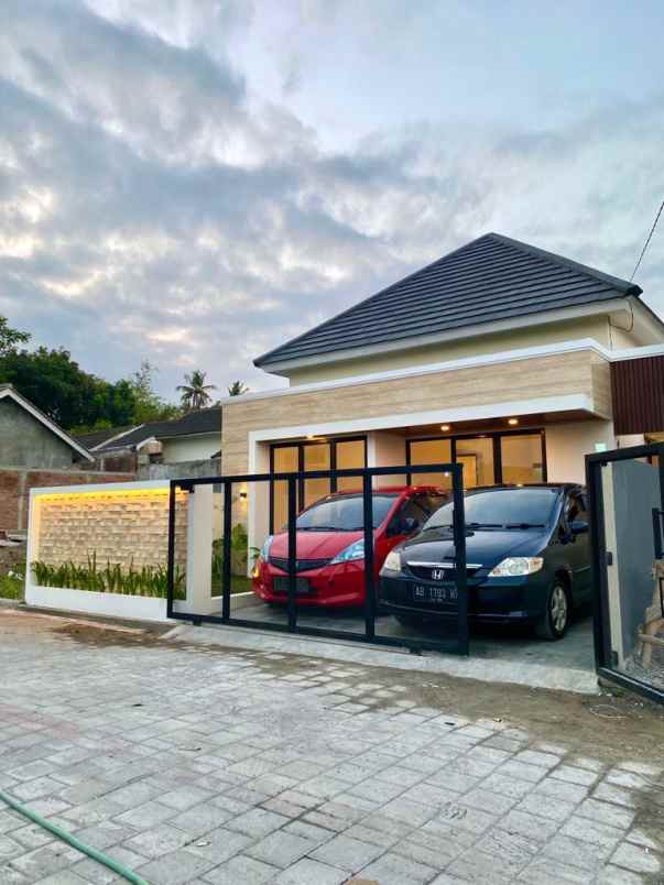 dijual rumah widodomartani ngemplak sleman