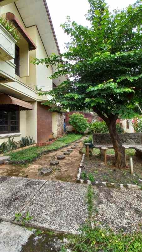 dijual rumah wijaya kusuma