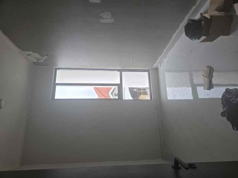 dijual rumah wisma mukti