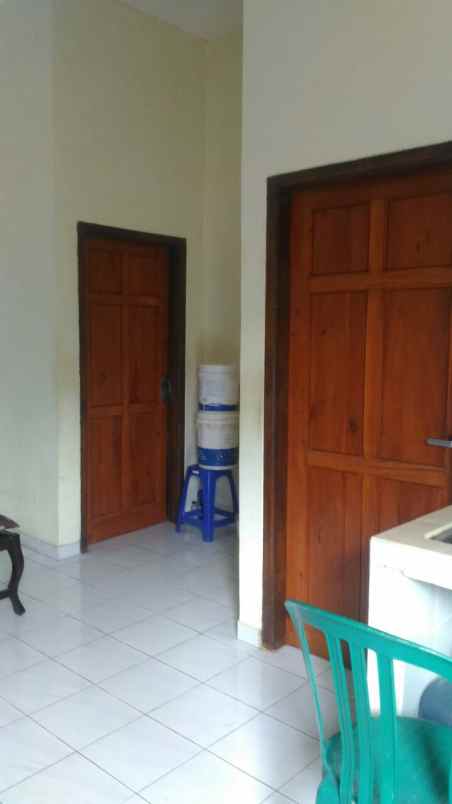 dijual tanah dan rumah siap huni