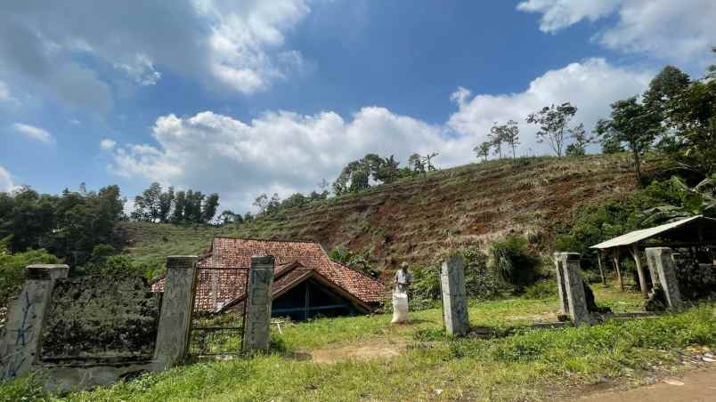 dijual tanah darangdan