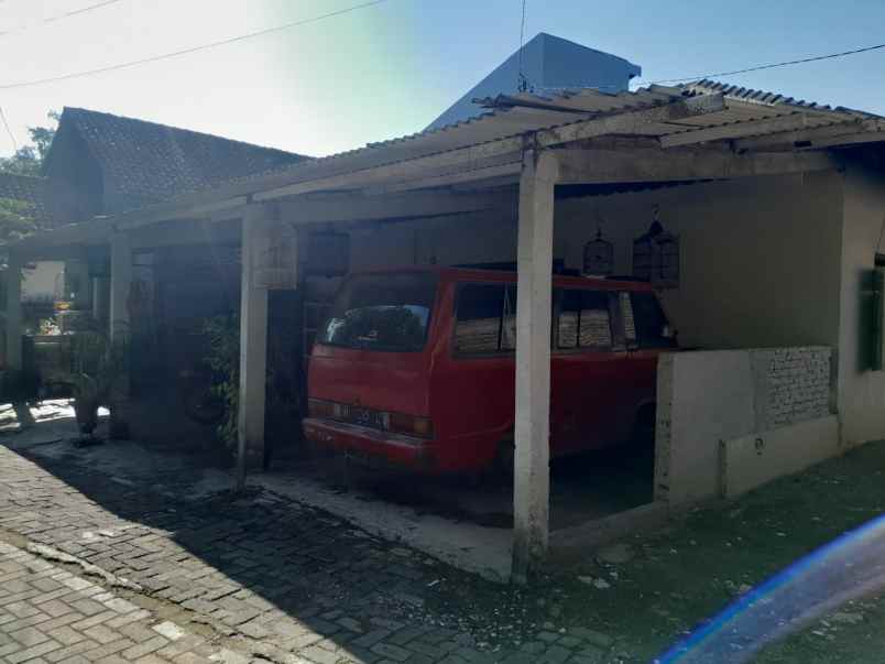 dijual tanah jalan durian