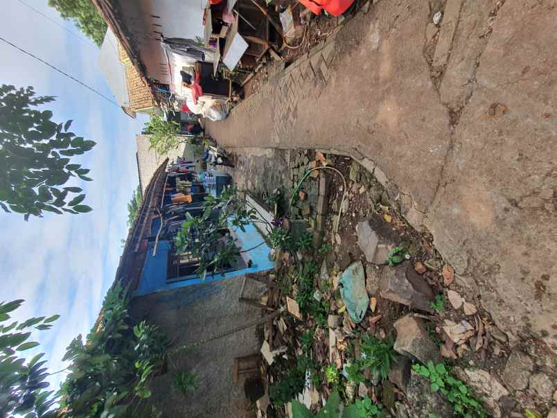 dijual tanah jalan h som pondok pucung