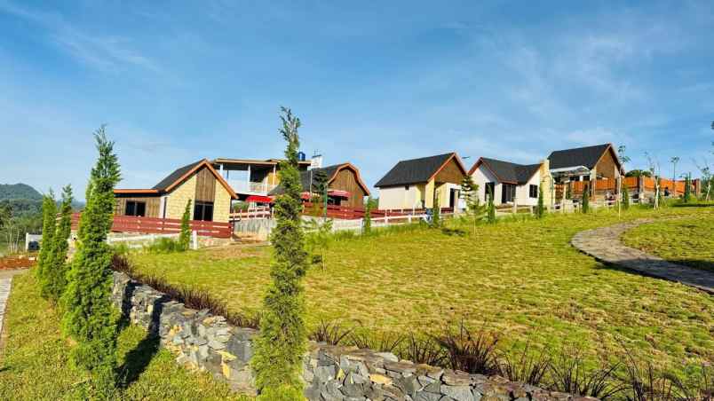 dijual tanah jalan raya puncak dua