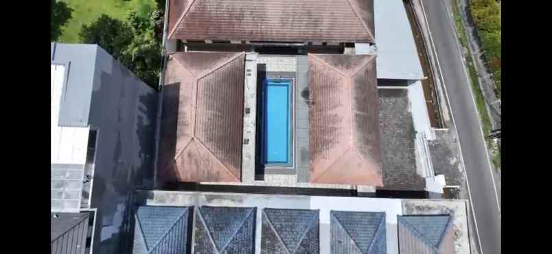 dijual tanah jalan raya puputan