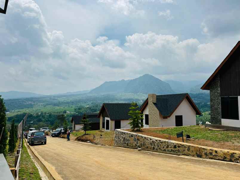 dijual tanah jalan raya sukamakmur jonggol