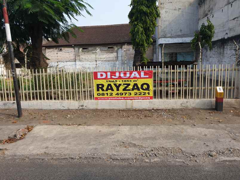 dijual tanah jalan raya untung suropati