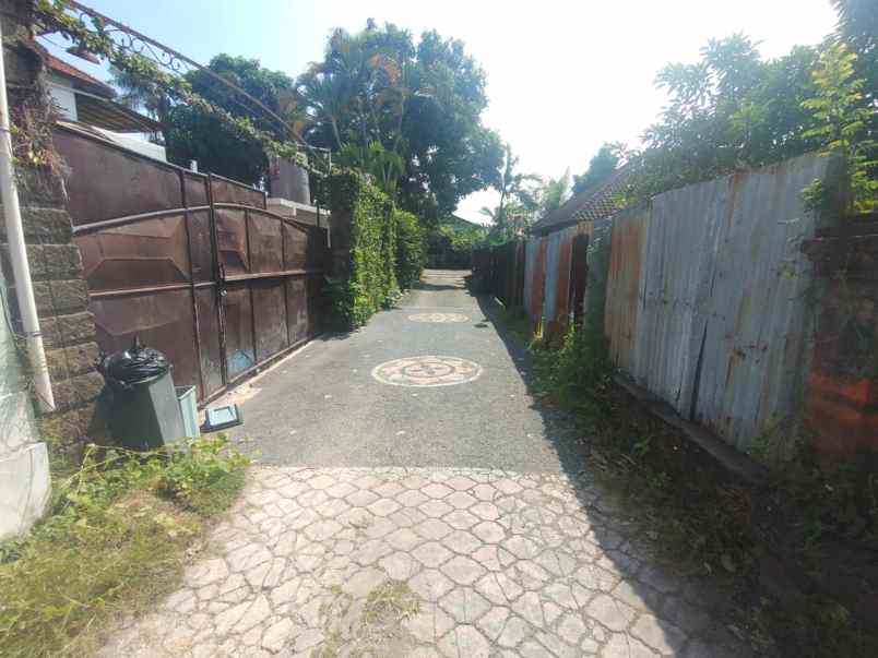 dijual tanah jln suwitra