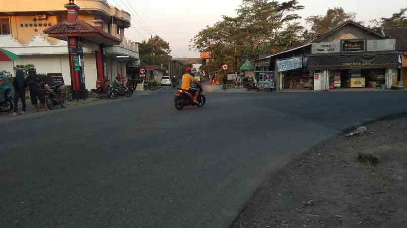 dijual tanah kec prambanan kabupaten